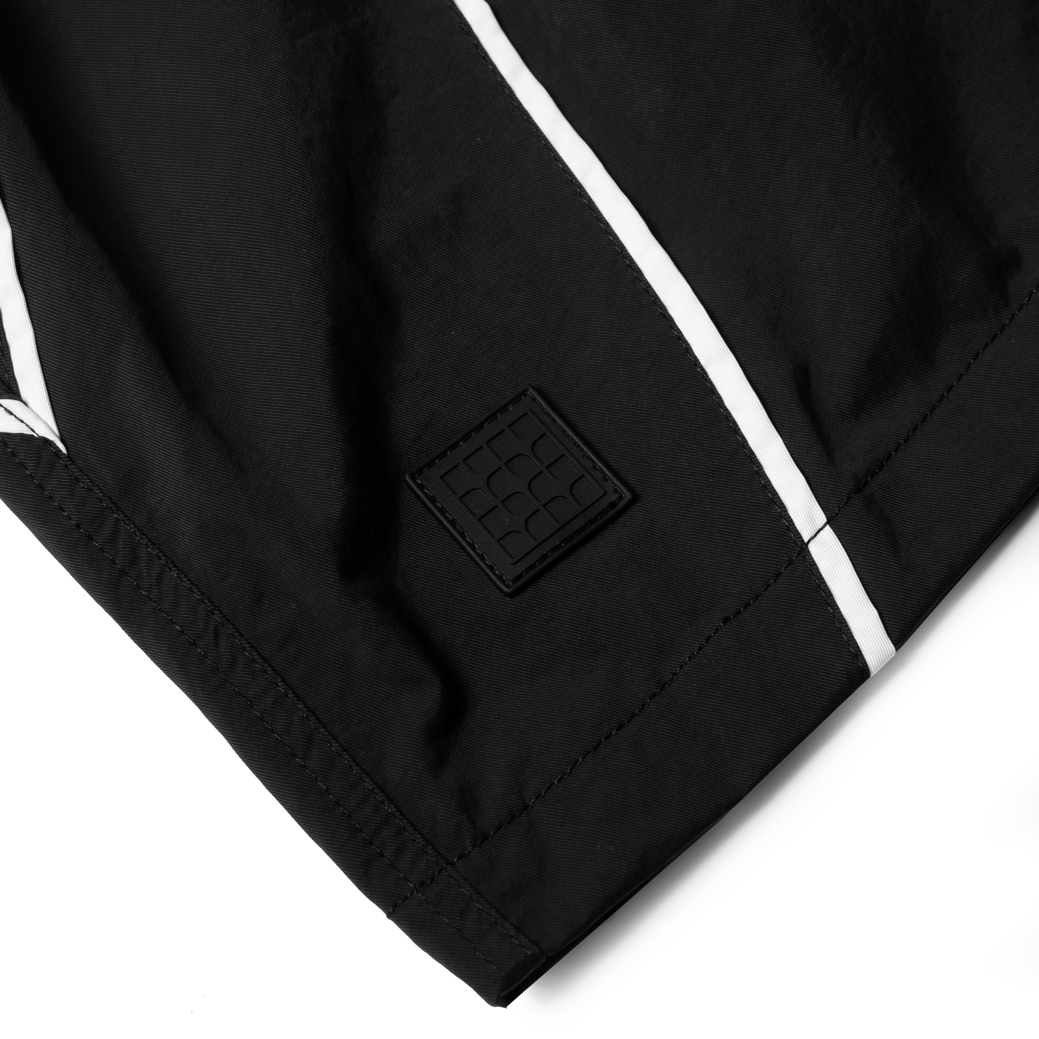 STAPLES SHORT 002